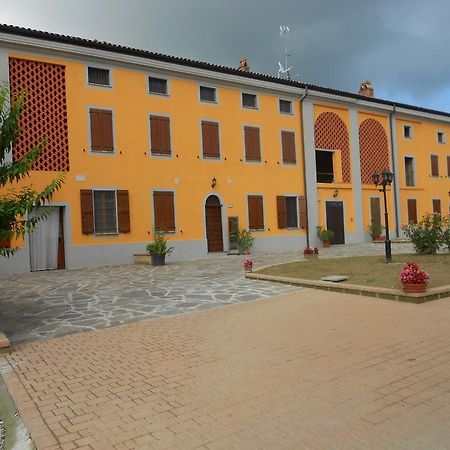 Agriturismo Monrabbioso Apartment Cereseto Exterior photo